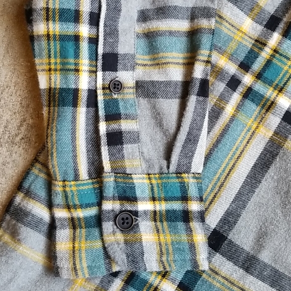 Ultimate Flannel Gray - Picture 4 of 5